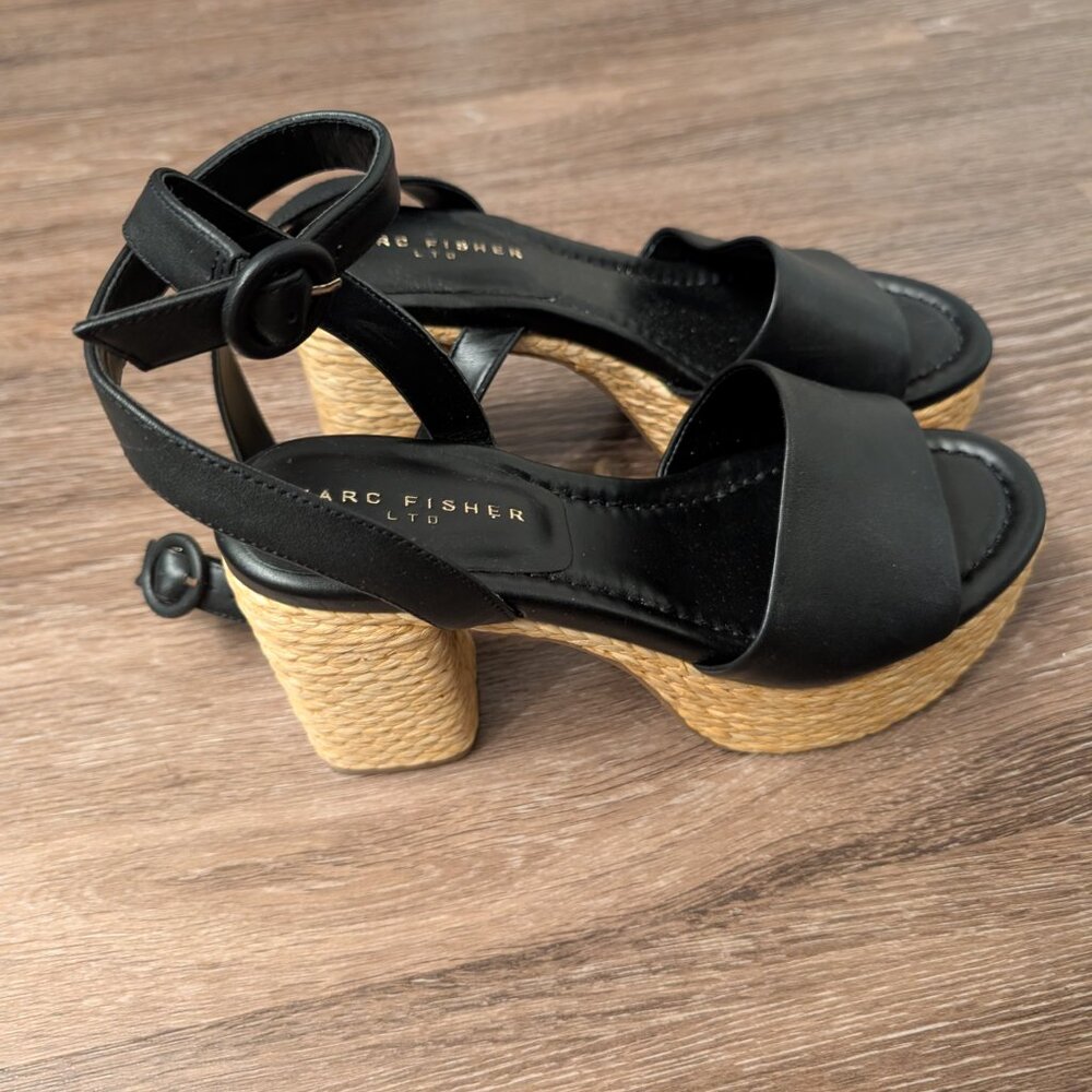 Platform Sandals - Picture 3 of 4